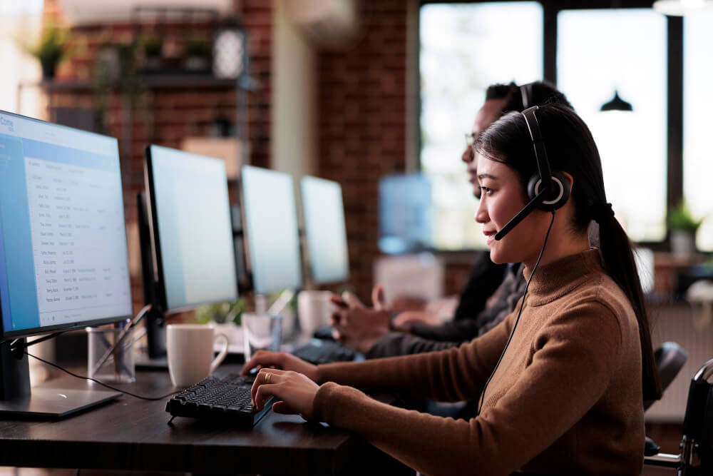 How AI Call Centres Transform Customer Experiences