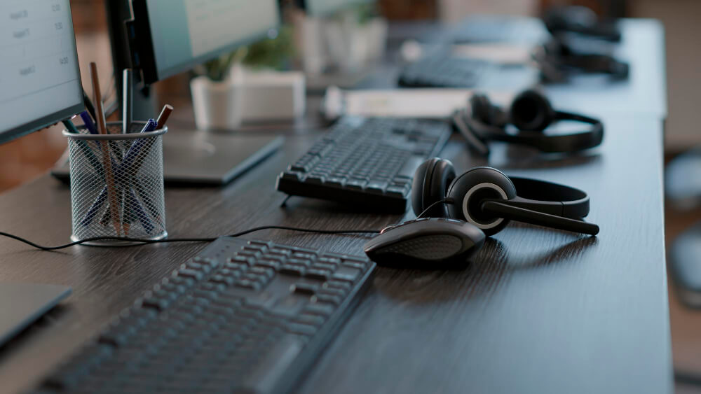 How Outsourced Telemarketing Services Add Value to Companies